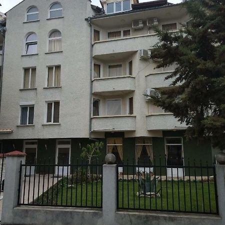 Guest House Alkor Обзор Экстерьер фото